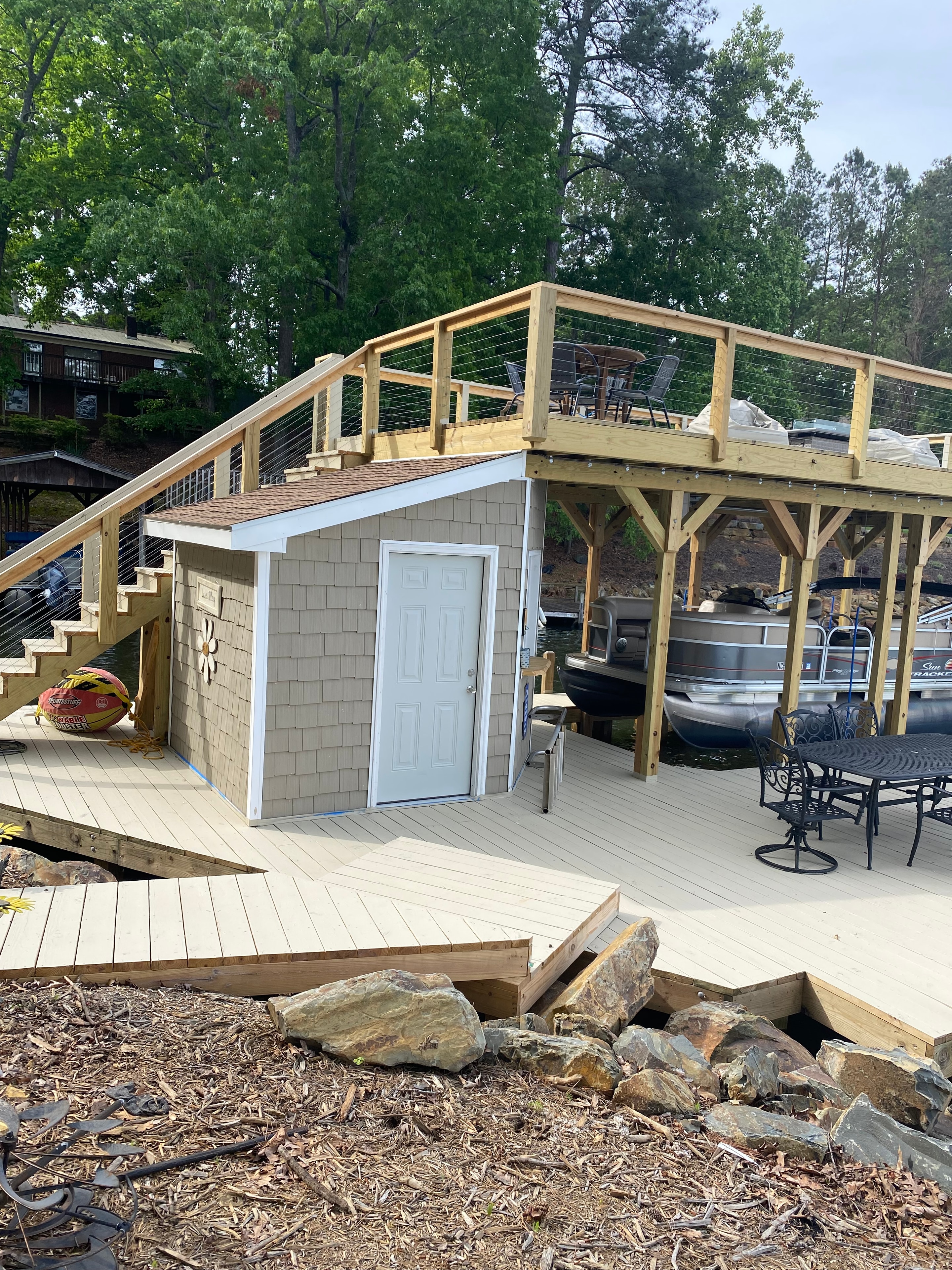 SHT Construction — completed boathouse with upper deck